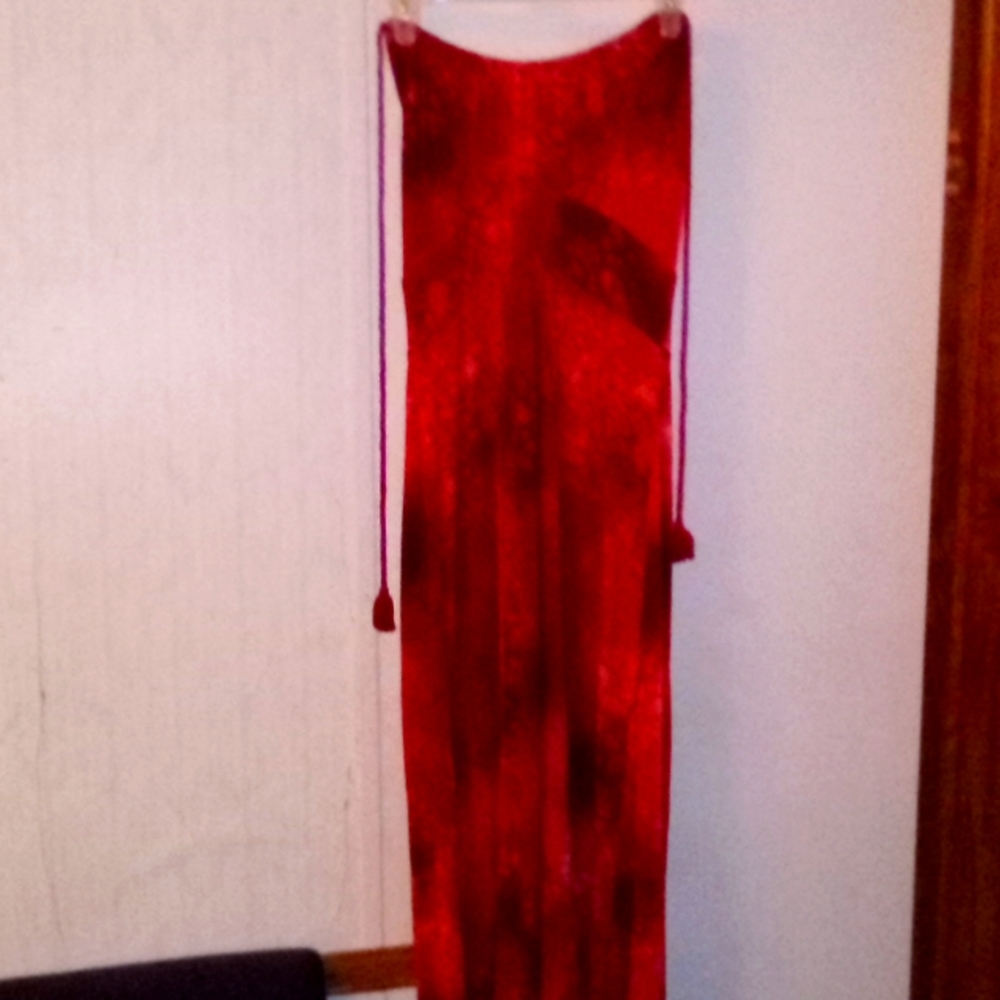 Ana Tie dye red dress size L